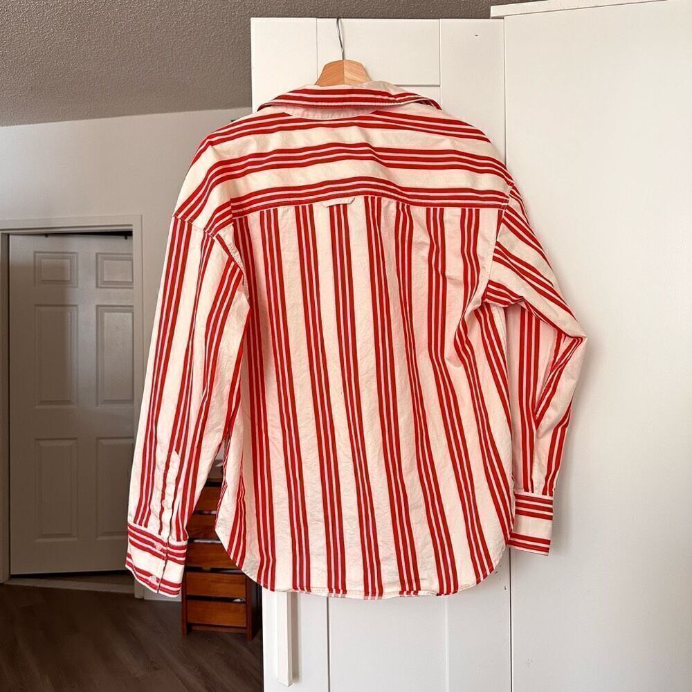 Solid & striped button down - Picture 6 of 6